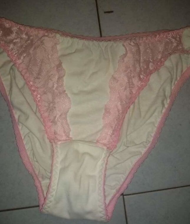 My mature neighbor&;s panties