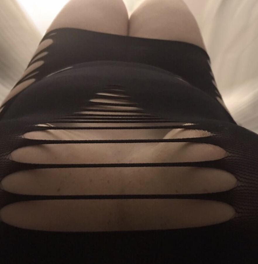 Thick wife in new sexy outfit