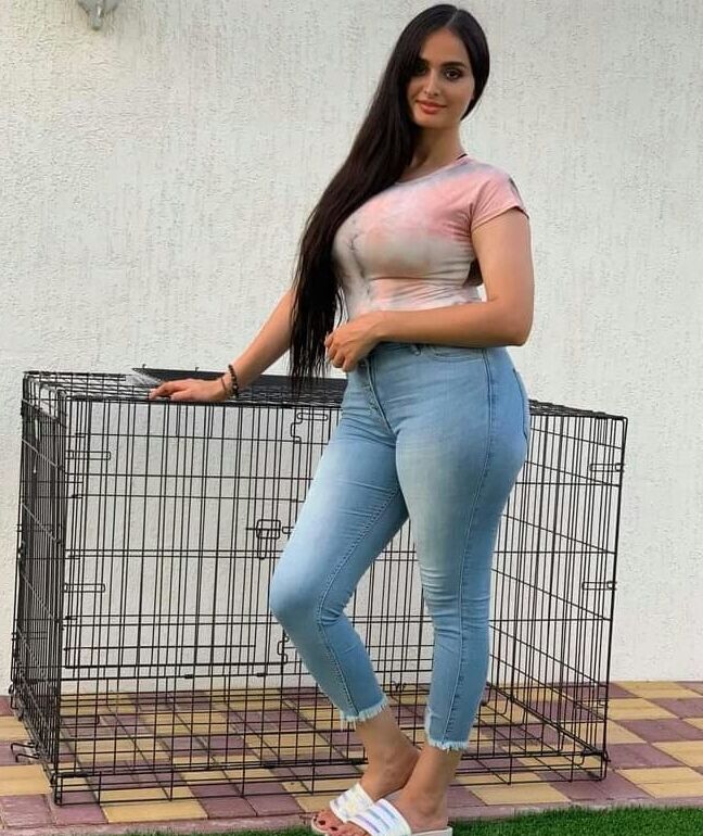 Bra girls