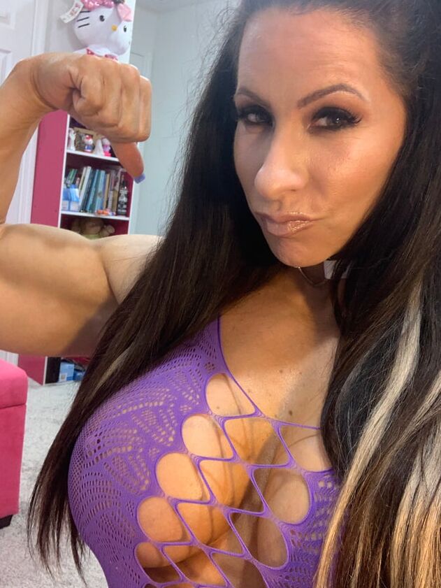 Angela Salvagno! Italian Stallion Muscle!