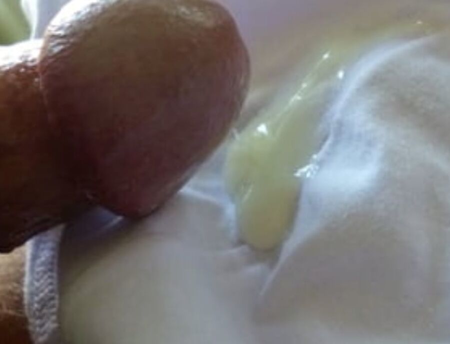 We love rubbing and humping to cum