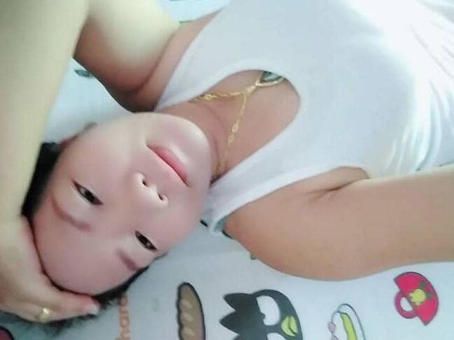 Ibu besar di rumah