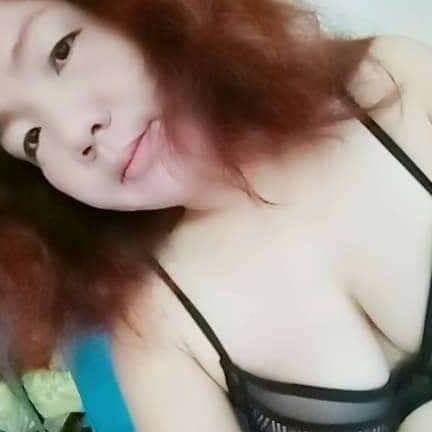 Ibu besar di rumah