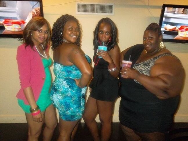 Fat Chicks With Skinny Friends