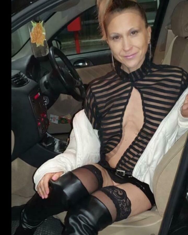 Escorts, hookers and prostitutes
