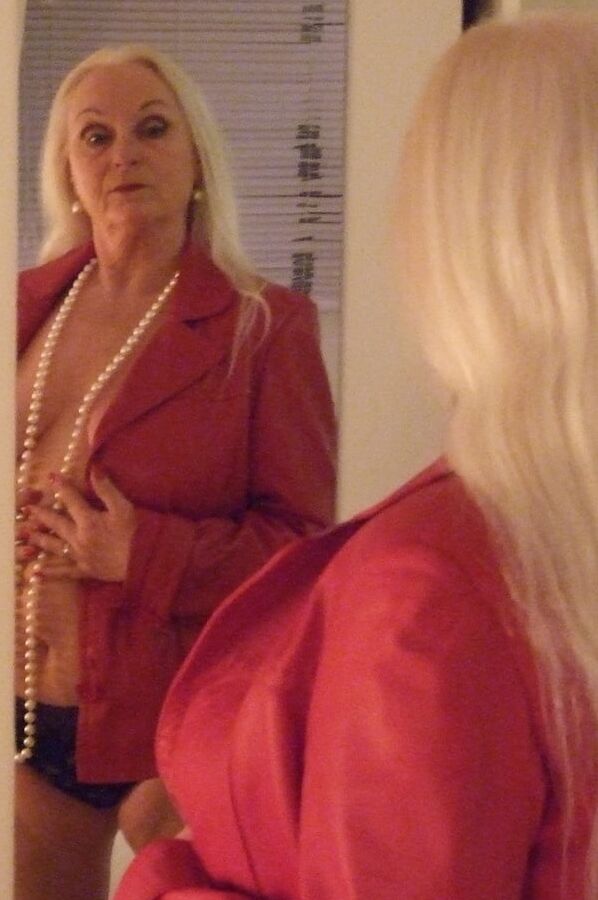 A very beautiful amateur wife