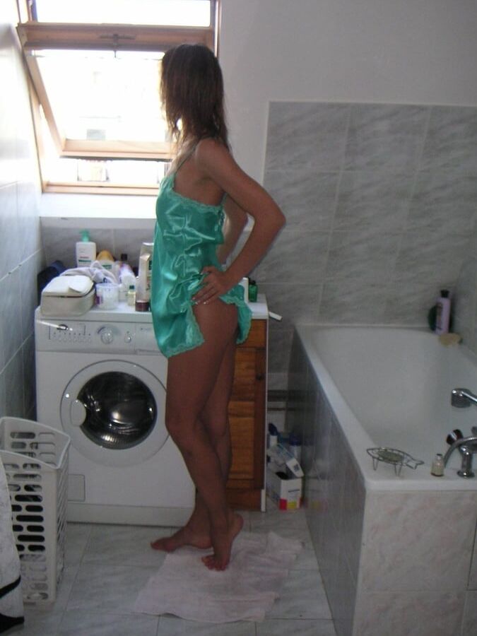 Nice Happy Brunette Milf