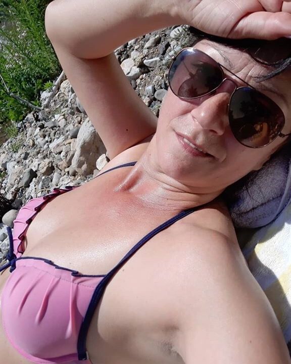 Serbian Milf Sneza