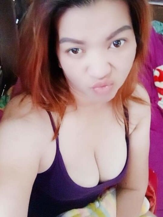Big tits girls.