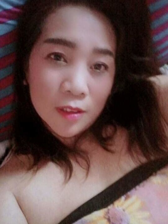 Big tits girls.