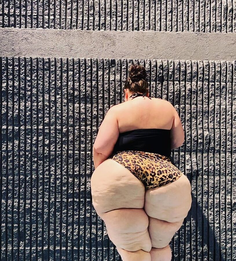 Bundao de biquini