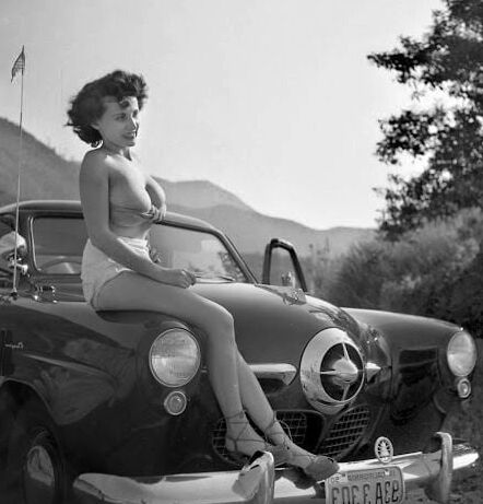 Donna Brown, vintage &;s model