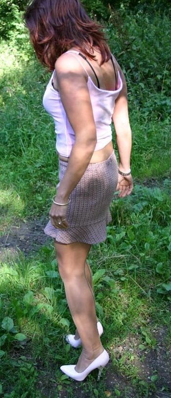 Outdoor Pissing