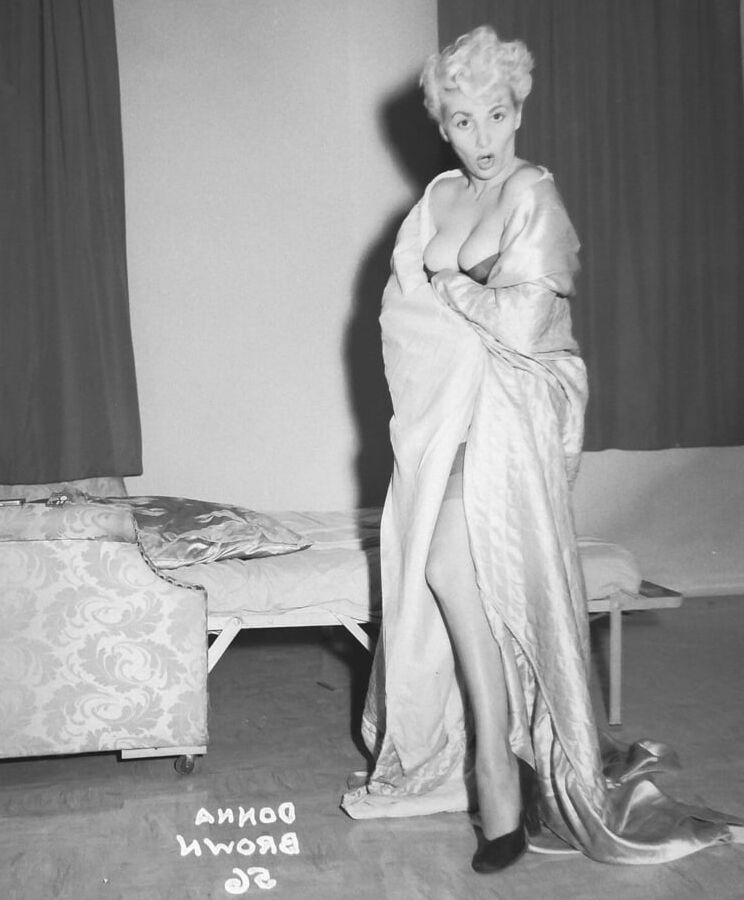 Donna Brown, vintage &;s model
