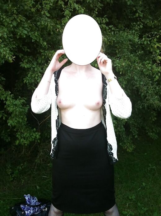 Sexy Outdoor Flashing