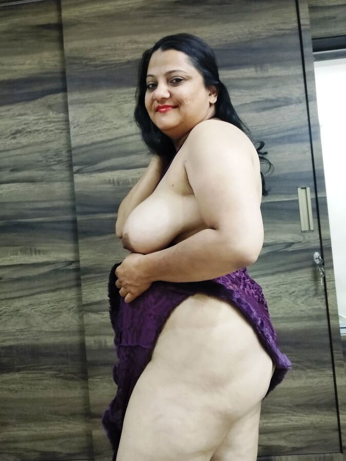 Horny Bhabhi