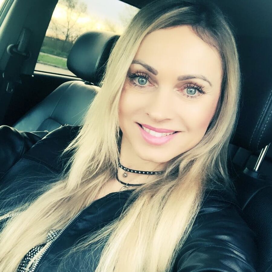 Luxury milf