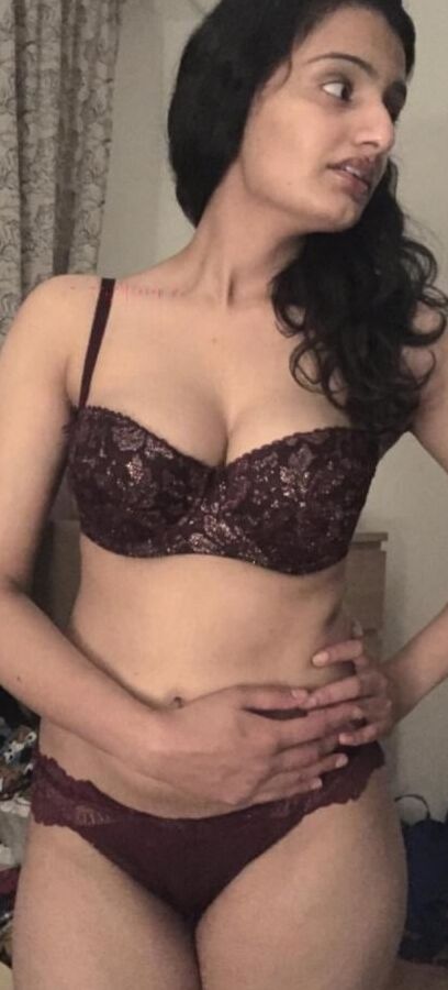 Busty paki goddess wife exposed huge tits aunty desi indian