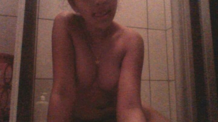 NINFETA CATARINENSE CAIU NA NET PELADINHA FOTOS