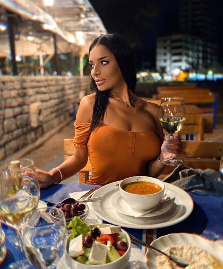 Aleksandra Montenegrian Goddess