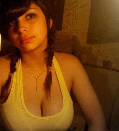 boobs non-nude (latinas, indian)