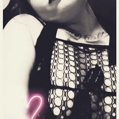 Love being a whore in bed