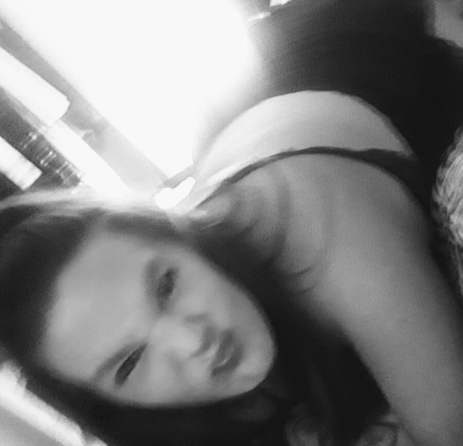 Love being a whore in bed
