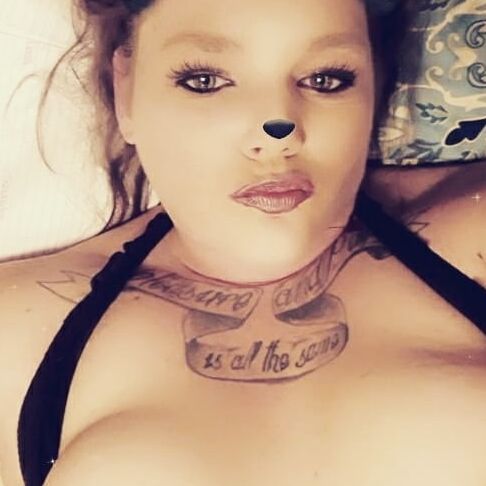 Love being a whore in bed