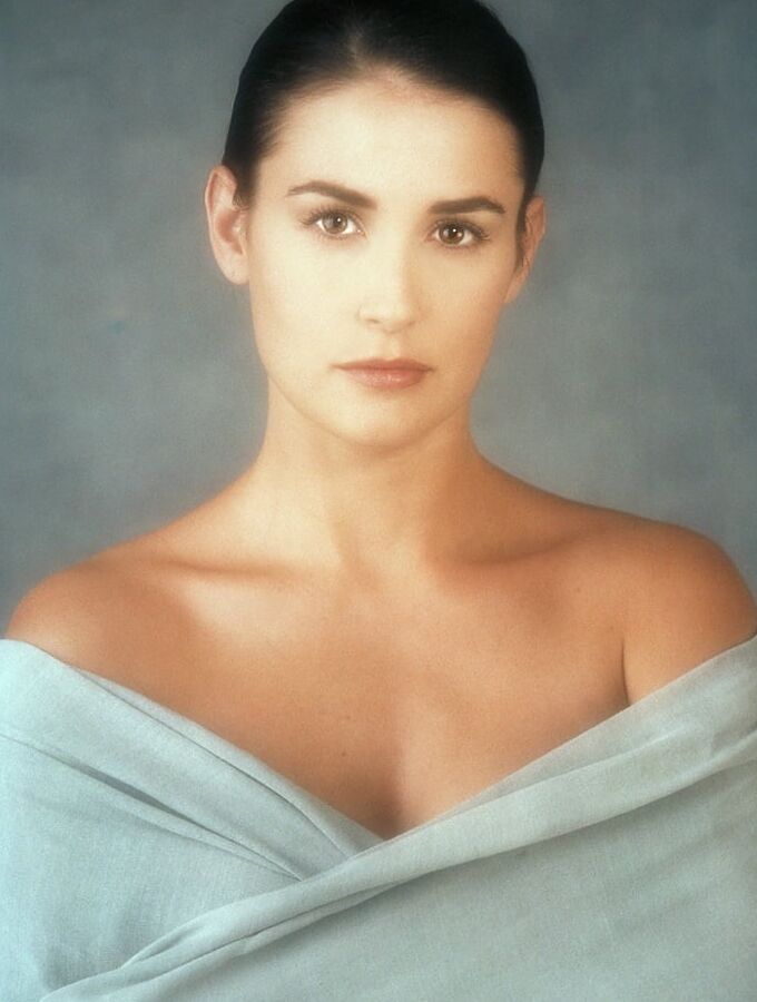Demi Moore ( Young )