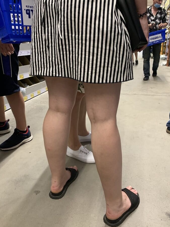 Two girls. Double upskirt.