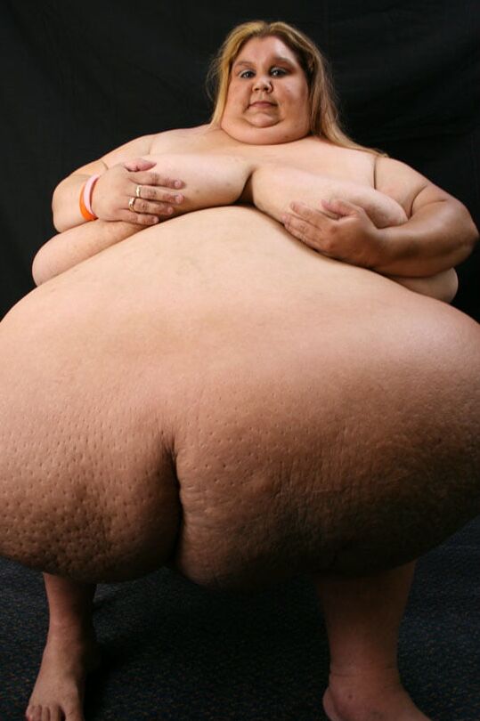 Belly To Knees