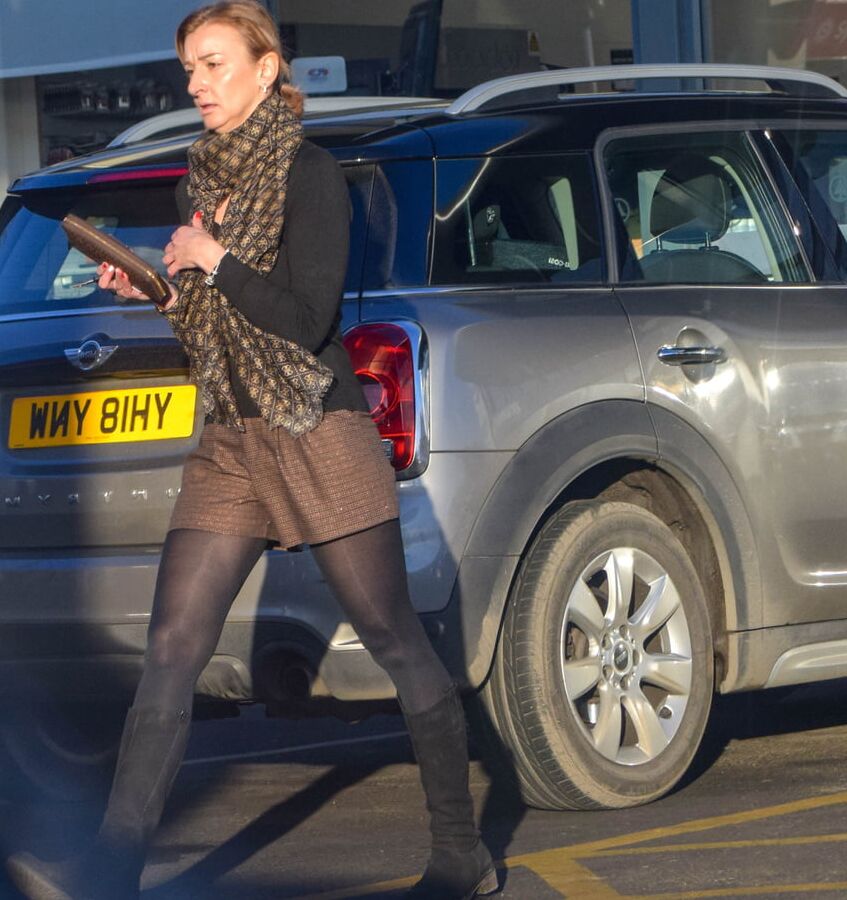 Street Pantyhose - Petrol Station MILF