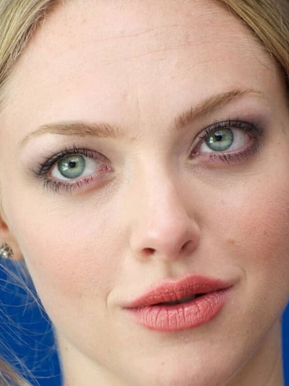 Amanda Seyfried Mouth Open