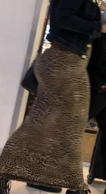 MILF IN LEOPARD DRESS
