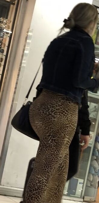 MILF IN LEOPARD DRESS