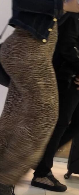 MILF IN LEOPARD DRESS