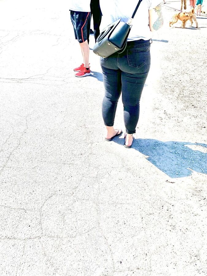 Humongous pawg brewery booty