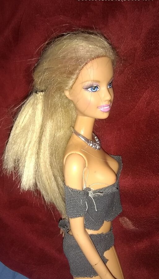 junio Barbie Doll morenaza