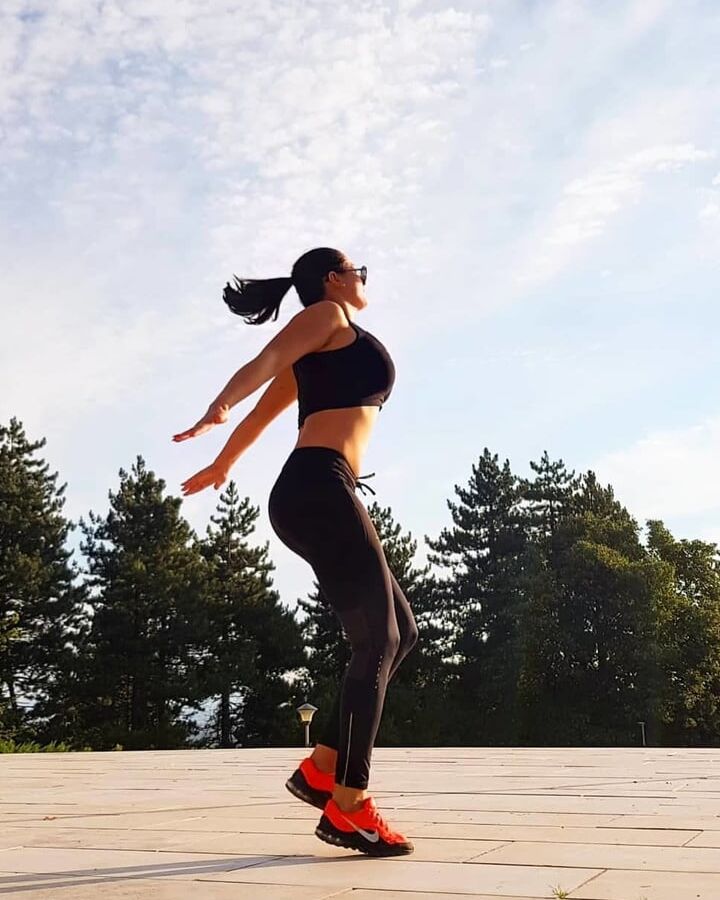 Snezana Minic Juicy Babe