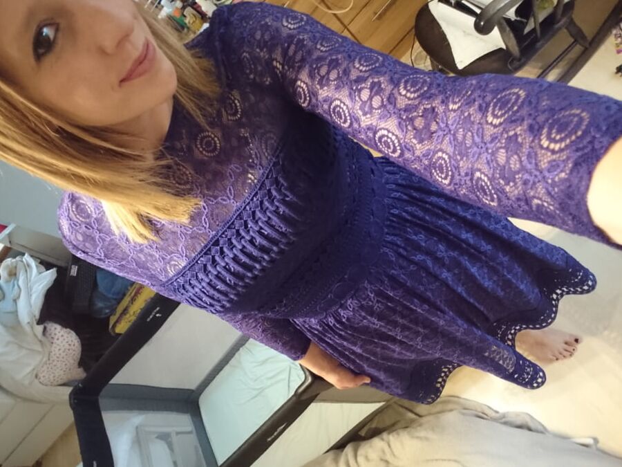 Sweet British Wife for Cum Tributes
