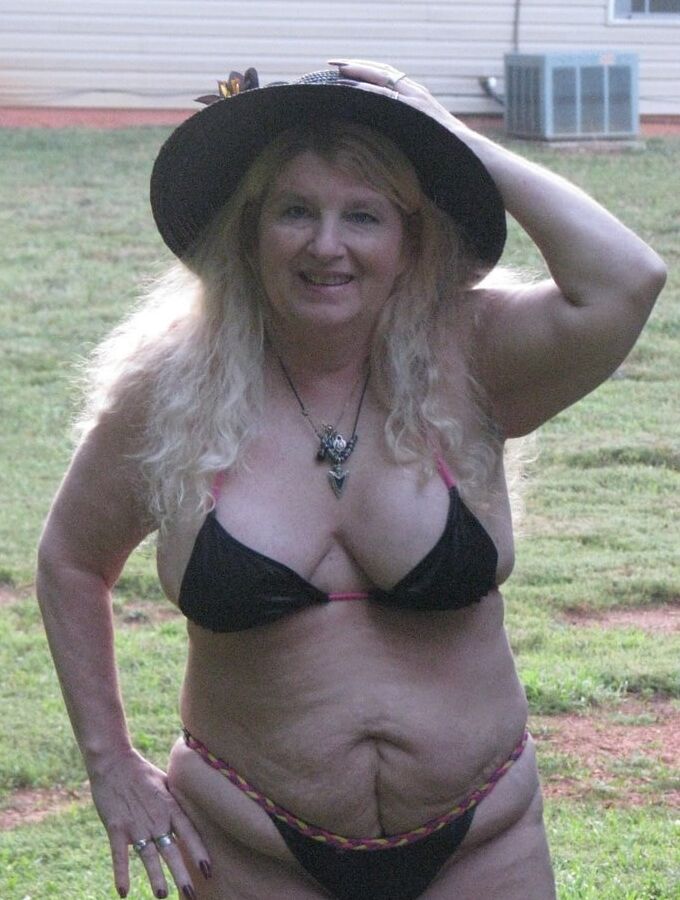 Bbw mix (Bikini)