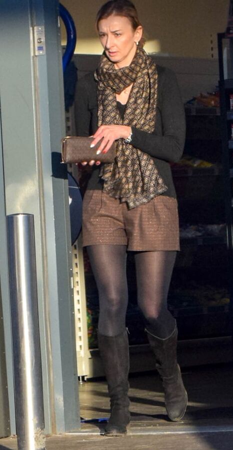 Street Pantyhose - Petrol Station MILF