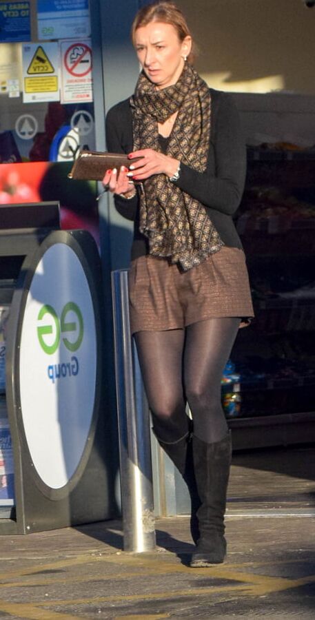 Street Pantyhose - Petrol Station MILF