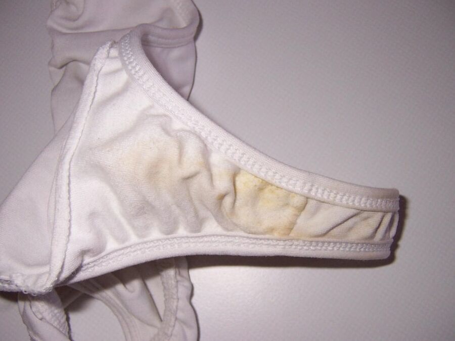 Fotzenslip meiner Freundin ( Dirty Panty )