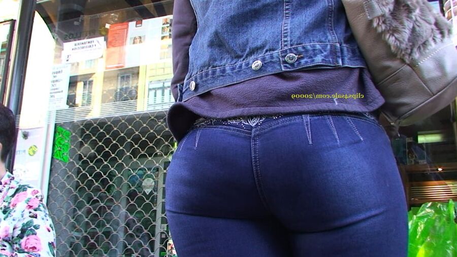 candid street asses GLUTEUS DIVINUS