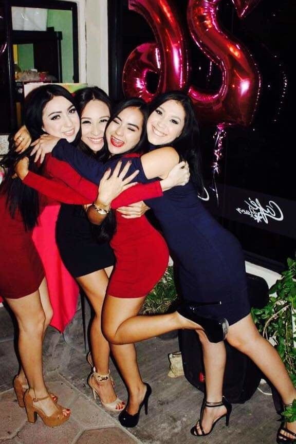 Alexandra y Andrea (Amigas del Sexo)