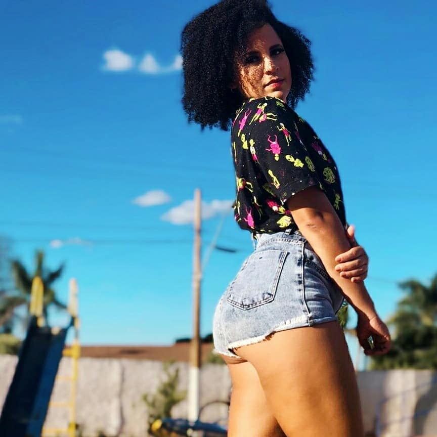 mulata gostosa