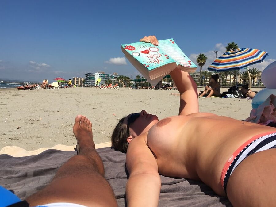 Dave&;s blonde milf