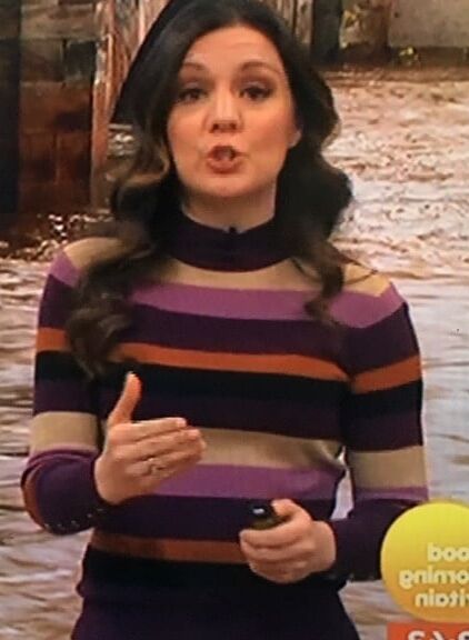 Lust for Leggings! WeatherGirl Laura Tobin
