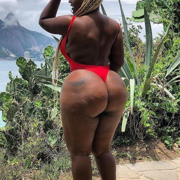 MULATA BRASILEIRA